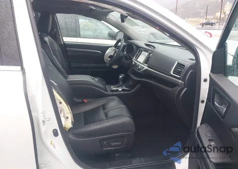 2018 Toyota Highlander Se from USA, damaged, VIN 5TDKZRFHXJS535612